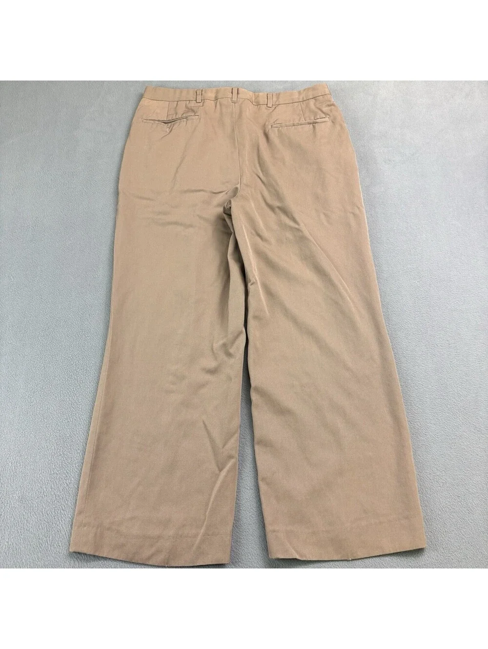 Vintage Burberry Pleated Trouser Pants Size 34 x 25 in. Khaki
